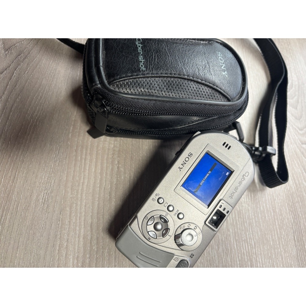 Sony Cyber-shot DSC-P92 5.0MP Digital Camera 3x Optical Zoom with Case TESTED - Picture 5 of 13
